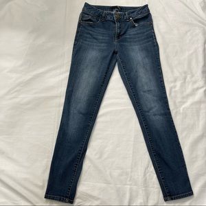 1822 Denim Jeans
